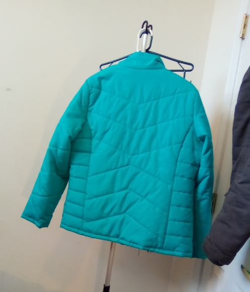 Puff Jacket - Picture 3 of 4